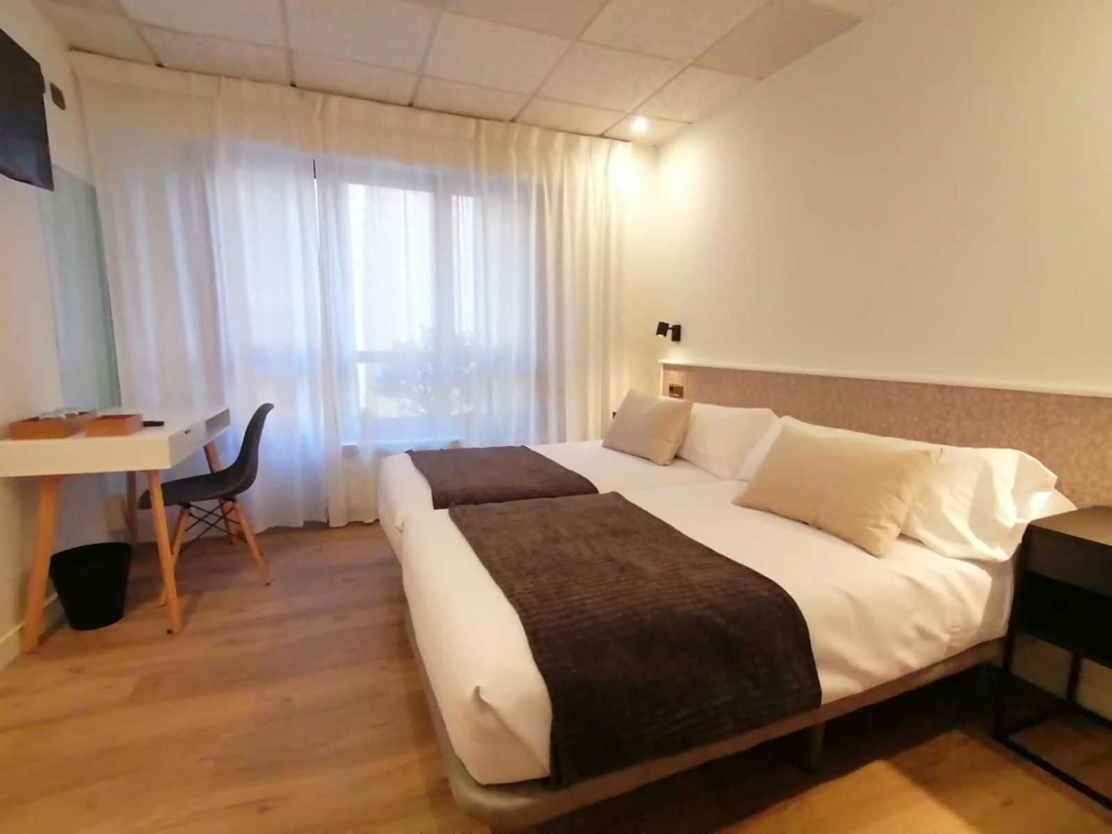 Auditorio Rooms Boutique Oviedo Ngoại thất bức ảnh